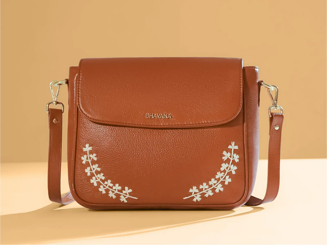 Inarah sling bag smoothie cognac01