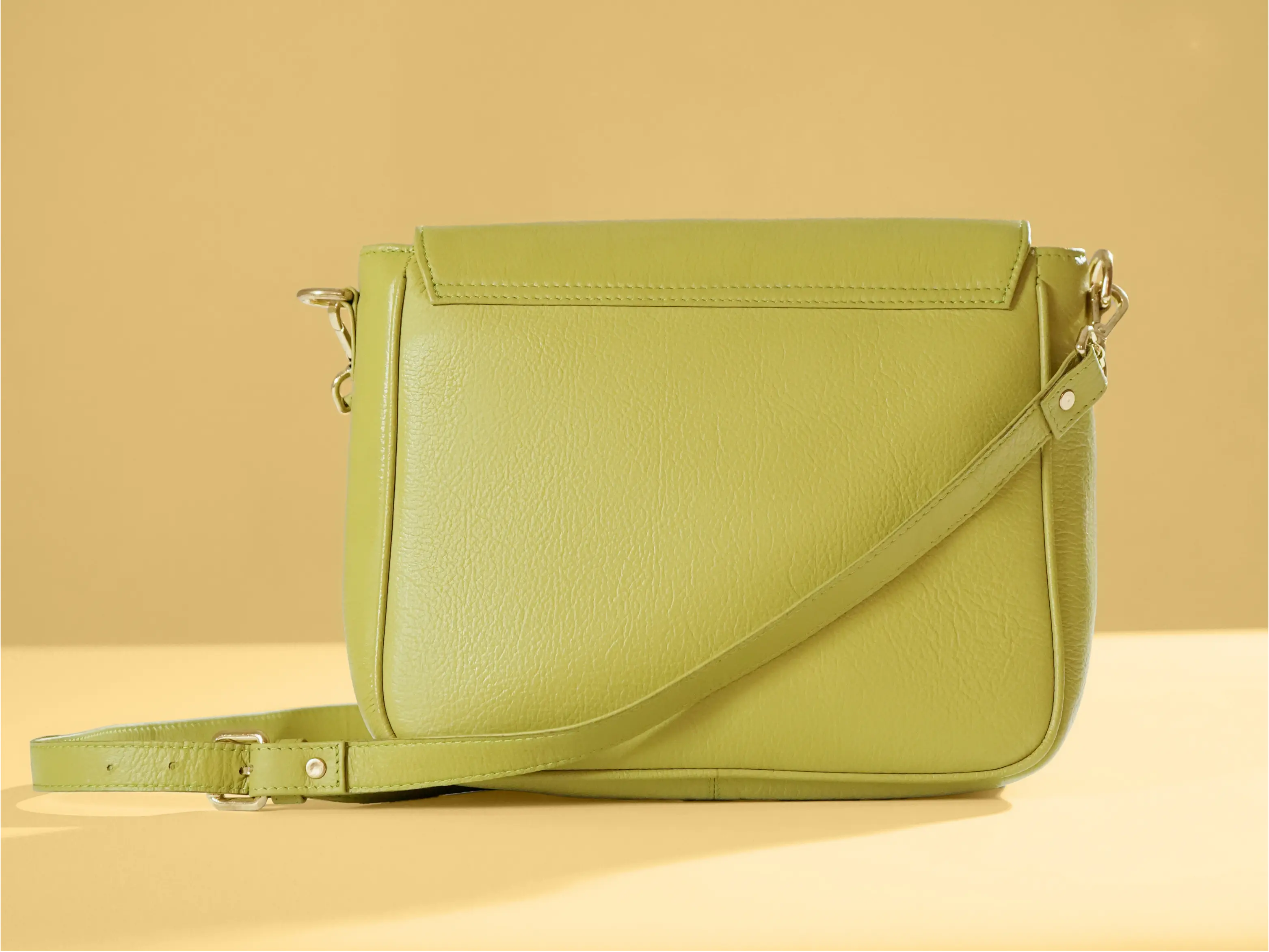 Inarah sling bag yellow green05